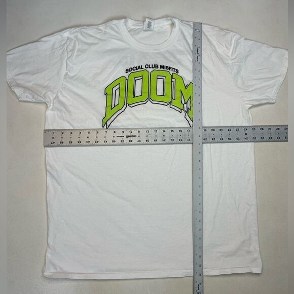 Social Club Misfits Doom Graphic T-shirts Men XXL White Short Sleeve Music - Picture 4 of 6
